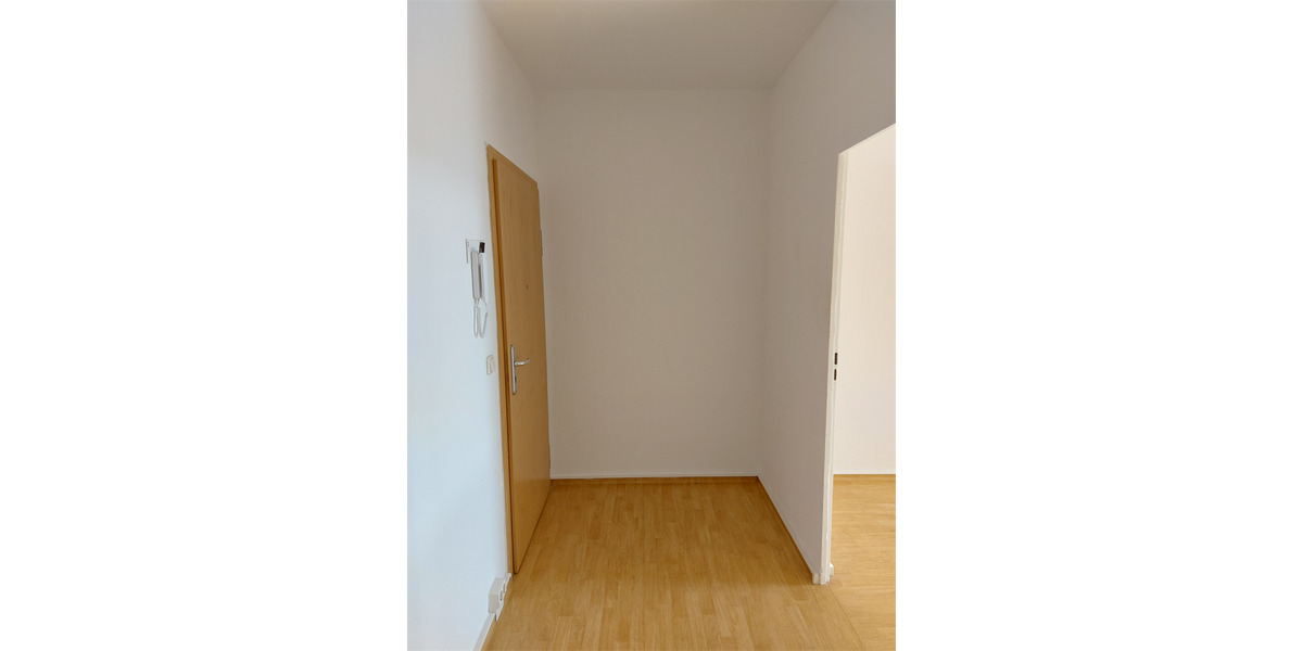 Etagenwohnung Neustrelitz - 3 Zimmer, 62 m&sup2;, 403&euro; | Angebot:22896741