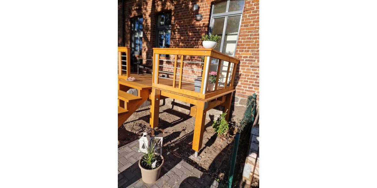 Mehrfamilienhaus, Wohnhaus Rosenow - 12 Zimmer, 403 m&sup2;, 360.000&euro; | Angebot:26033346