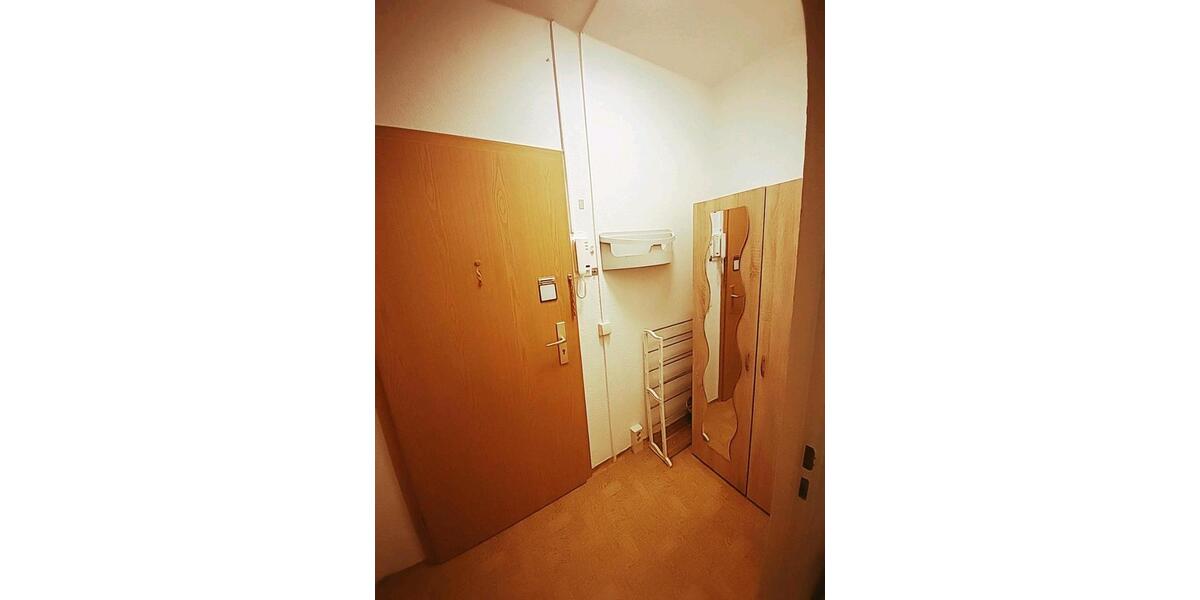 Etagenwohnung Neubrandenburg Datzeberg - 1 Zimmer, 27 m&sup2;, 230&euro; | Angebot:25119071