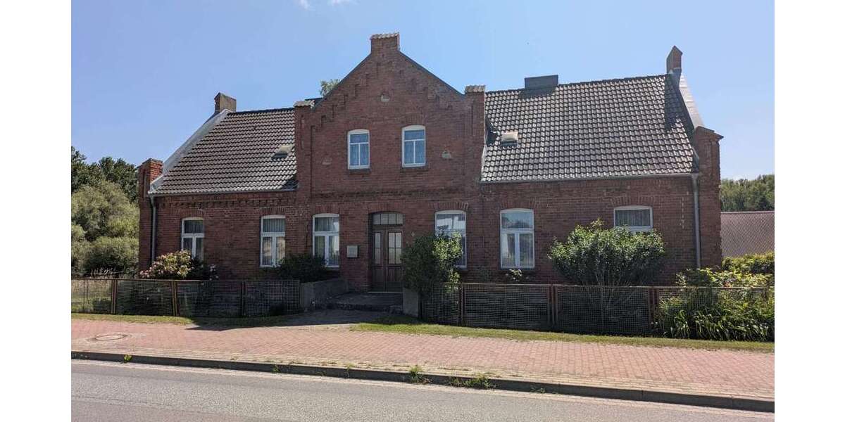 Einfamilienhaus Groß Miltzow - 12 Zimmer, 150 m&sup2;, 165.000&euro; | Angebot:21514819