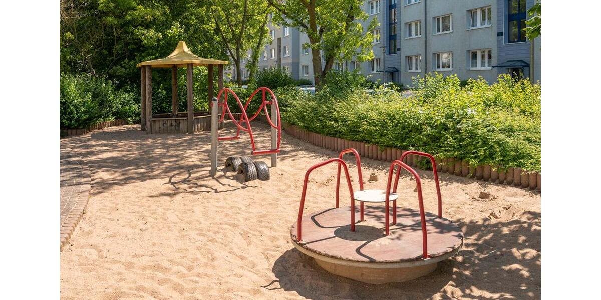 Etagenwohnung Neubrandenburg Datzeberg - 1 Zimmer, 25 m&sup2;, 204&euro; | Angebot:26664592