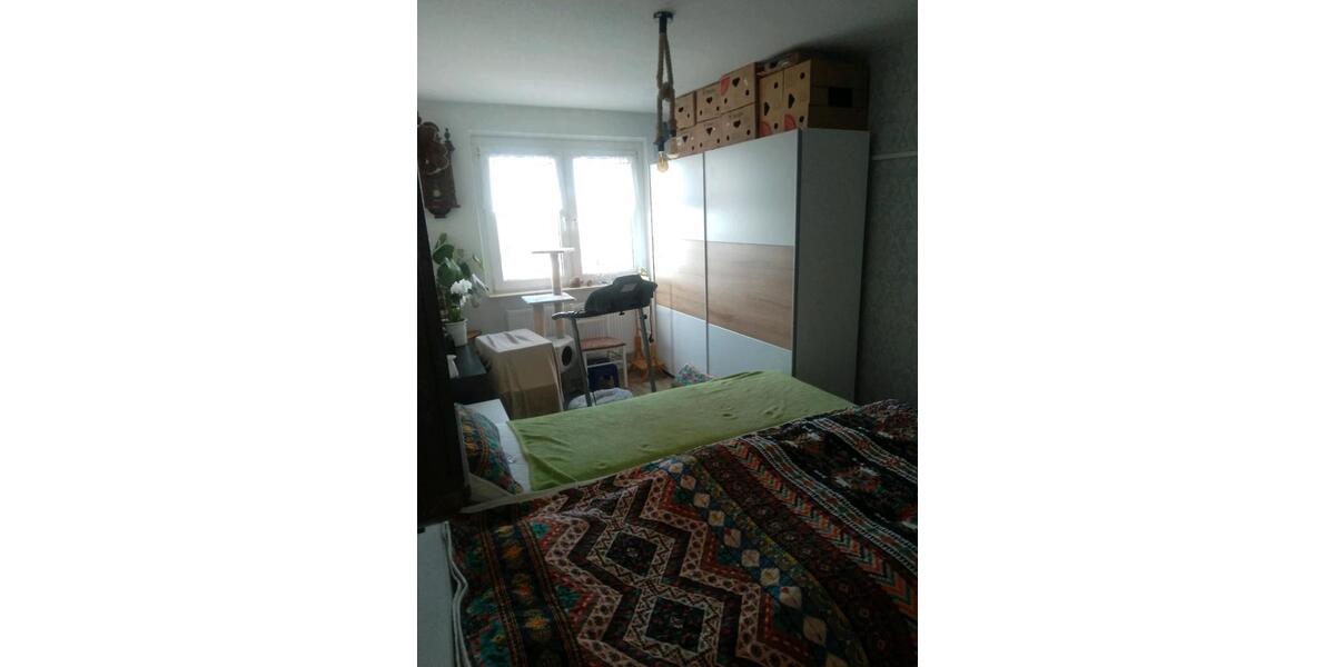 Etagenwohnung Neubrandenburg - 3 Zimmer, 66 m&sup2;, 690&euro; | Angebot:25400650