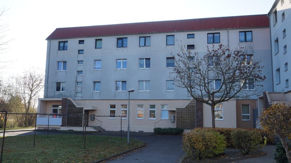 Etagenwohnung Stavenhagen - 3 Zimmer, 69 m&sup2;, 414&euro; | Angebot:25184608