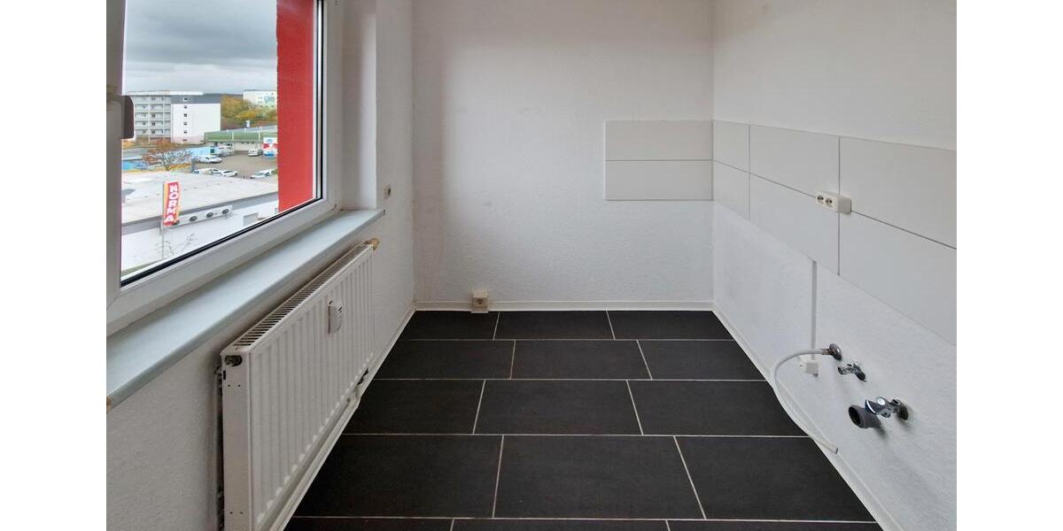 Etagenwohnung Neubrandenburg Carlshöhe - 1 Zimmer, 26 m&sup2;, 232&euro; | Angebot:25960223