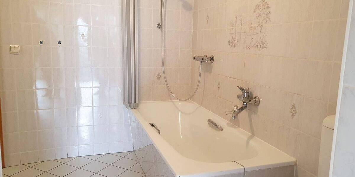 Reihenmittelhaus mit Garten in ruhiger Lage - Reihenmittelhaus Staven | Angebot:26084265