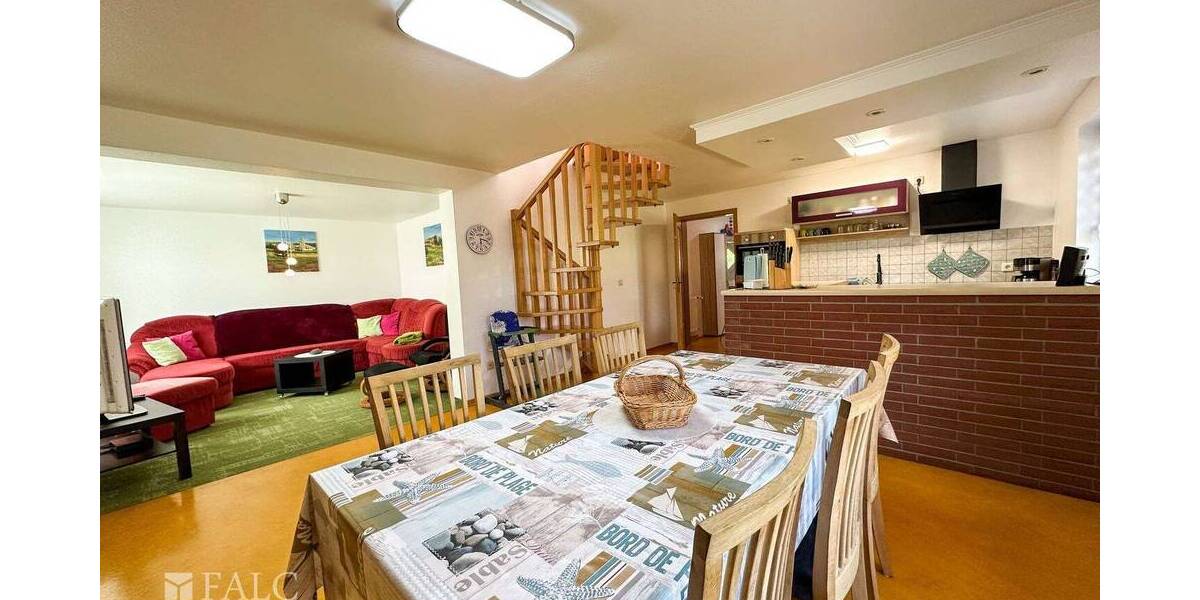 Einfamilienhaus Ankershagen Friedrichsfelde - 9 Zimmer, 256 m&sup2;, 420.000&euro; | Angebot:25668634