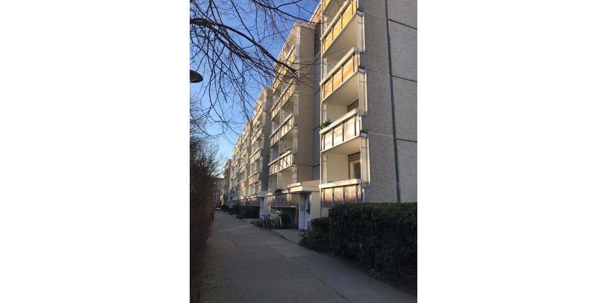 Etagenwohnung Neubrandenburg - 3 Zimmer, 62 m&sup2;, 320&euro; | Angebot:18970918