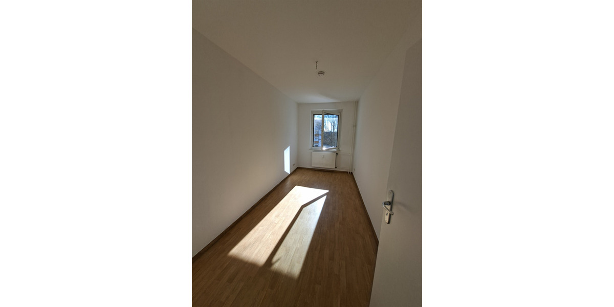 Etagenwohnung Neustrelitz - 3 Zimmer, 62 m&sup2;, 403&euro; | Angebot:22828729
