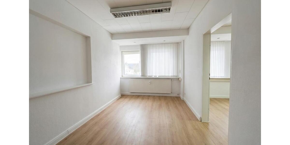 Gewerbeobjekt Neubrandenburg Datzeberg - 1.040&euro; | Angebot:25102286