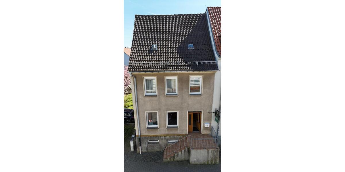 Reihenhaus Altentreptow - 6 Zimmer, 140 m&sup2;, 131.500&euro; | Angebot:23816943