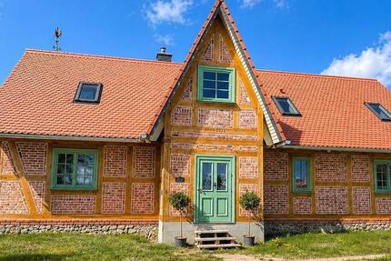 Haus Woldegk - 4 Zimmer, 200 m&sup2;, 625.000&euro; | Angebot:26339096