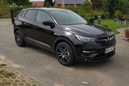 Opel Grandland (X) 71.000 km 13.600 &euro; Groß Miltzow 17349