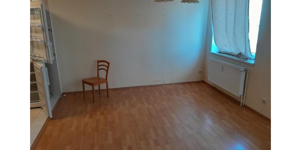 Etagenwohnung Stavenhagen - 5 Zimmer, 132 m&sup2;, 858&euro; | Angebot:25710944