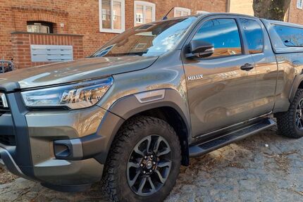 Toyota Hilux 85.500 km 40.900 &euro; Neubrandenburg 17033