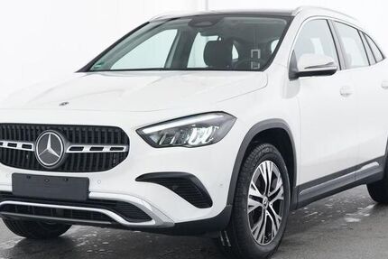 Mercedes-Benz GLA 180 8.500 km 36.880 &euro; Neubrandenburg 17033