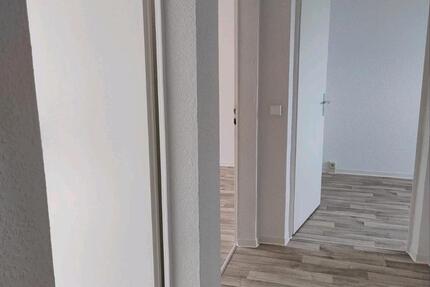 Wohnung Neubrandenburg Datzeberg - 3 Zimmer, 61 m&sup2;, 582&euro; | Angebot:25855284
