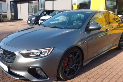 Opel Insignia 84.249 km 18.425 &euro; Neustrelitz 17235