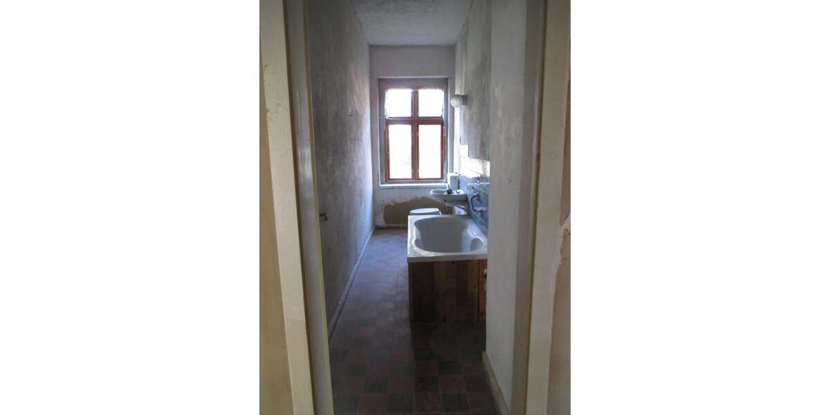 Mehrfamilienhaus, Wohnhaus Stavenhagen - 16 Zimmer, 440 m&sup2;, 140.000&euro; | Angebot:13897782