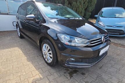 VW Touran 156.000 km 12.990 &euro; Neubrandenburg 17036
