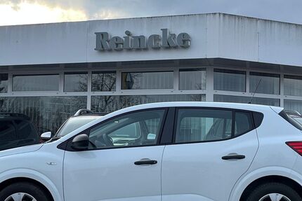 Dacia Sandero 6.416 km 13.990 &euro; Neubrandenburg 17036