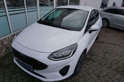 Ford Fiesta 28.500 km 16.990 &euro; Neubrandenburg 17036