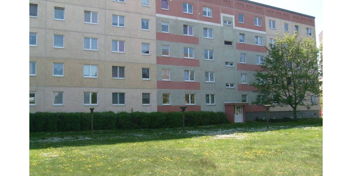 Etagenwohnung Neubrandenburg Reitbahnviertel - 2 Zimmer, 41 m&sup2;, 200&euro; | Angebot:26244822