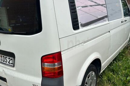VW T5 Transporter 290.000 km 4.999 &euro; friedland 17098