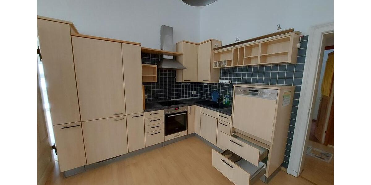 Etagenwohnung Neustrelitz - 3 Zimmer, 91 m&sup2;, 780&euro; | Angebot:21579240