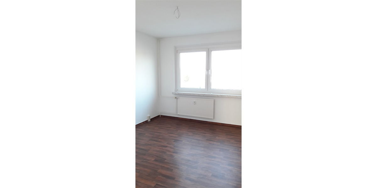 Etagenwohnung Neustrelitz - 3 Zimmer, 62 m&sup2;, 339&euro; | Angebot:23860211