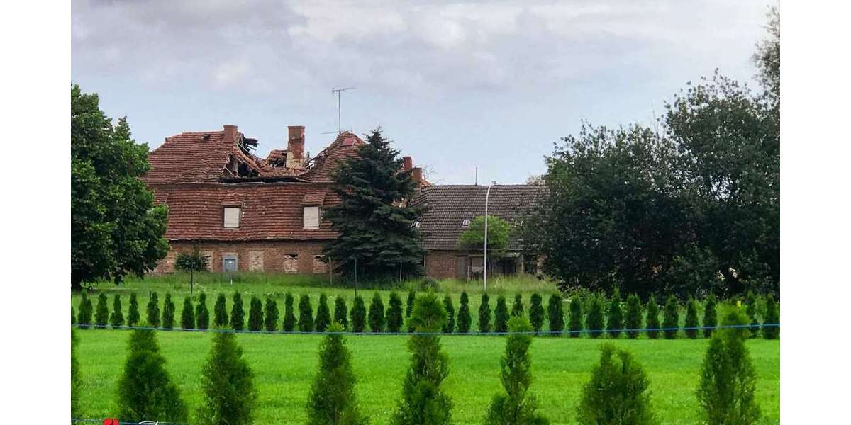 Lost Place mit Perspektive – Denkmalgeschütztes Gutshaus für Hotel, Energie oder Kultur - Anlageobjekt Ivenack | Angebot:25480377