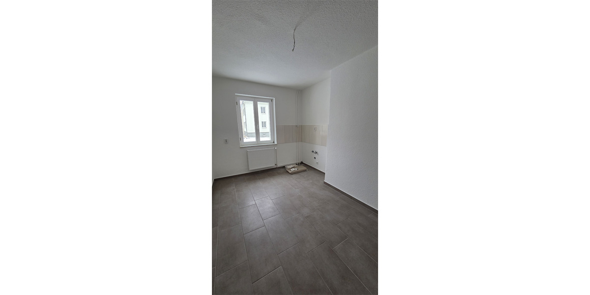 Erdgeschoßwohnung Neustrelitz - 1 Zimmer, 40 m&sup2;, 336&euro; | Angebot:23806584