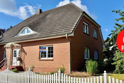 HORN IMMOBILIEN++ 2 km bis Neubrandenburg, großes Einfamilienhaus mit vielen Extras - Einliegerwohnung möglich - Haus Neuendorf Neuendorf | Angebot:26978905