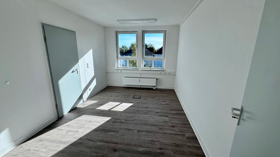 Gewerbeobjekt Neubrandenburg - 1.955&euro; | Angebot:23728740