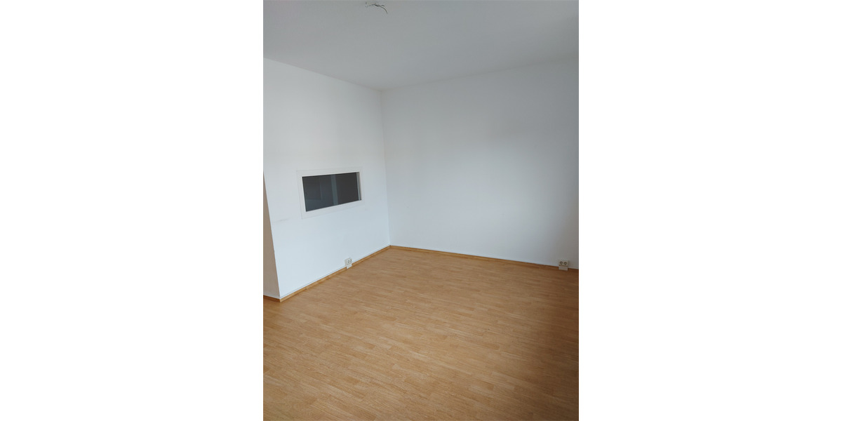 Etagenwohnung Neustrelitz - 3 Zimmer, 62 m&sup2;, 403&euro; | Angebot:22896741