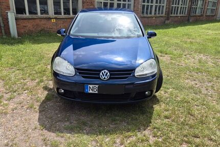 VW Golf 149.000 km 2.500 &euro; Neubrandenburg 17033
