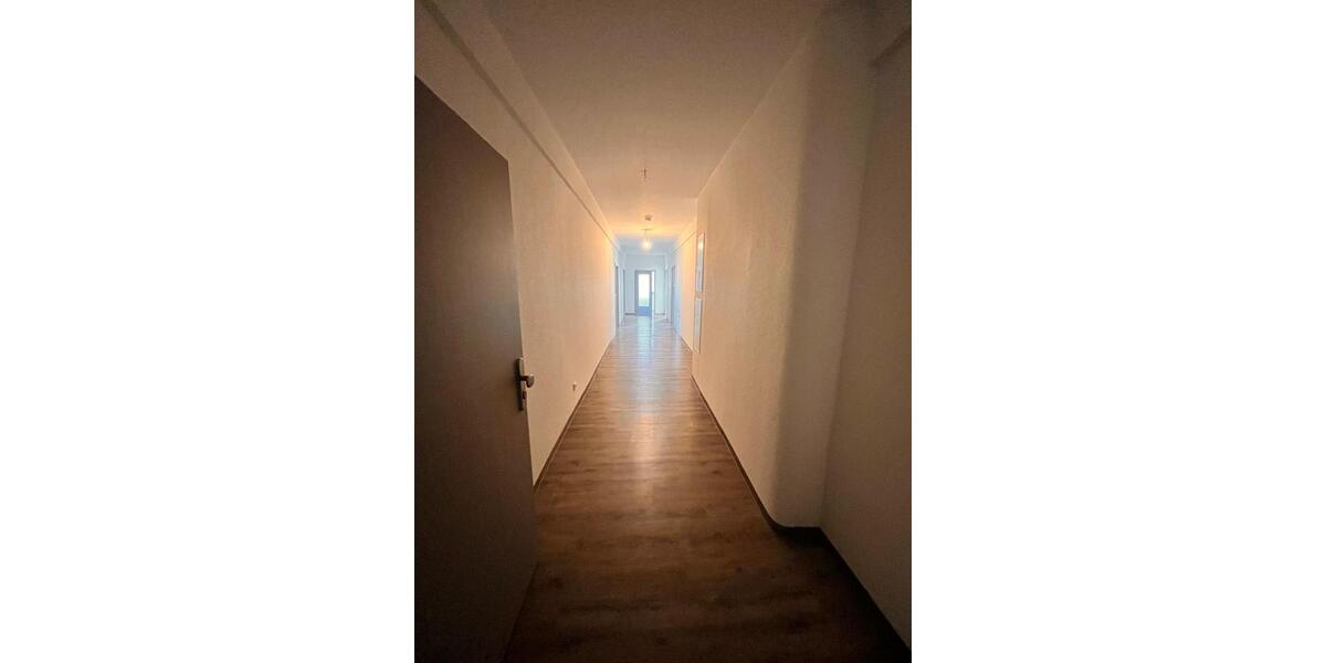 Etagenwohnung Neustrelitz - 2 Zimmer, 78 m&sup2;, 672&euro; | Angebot:23860214