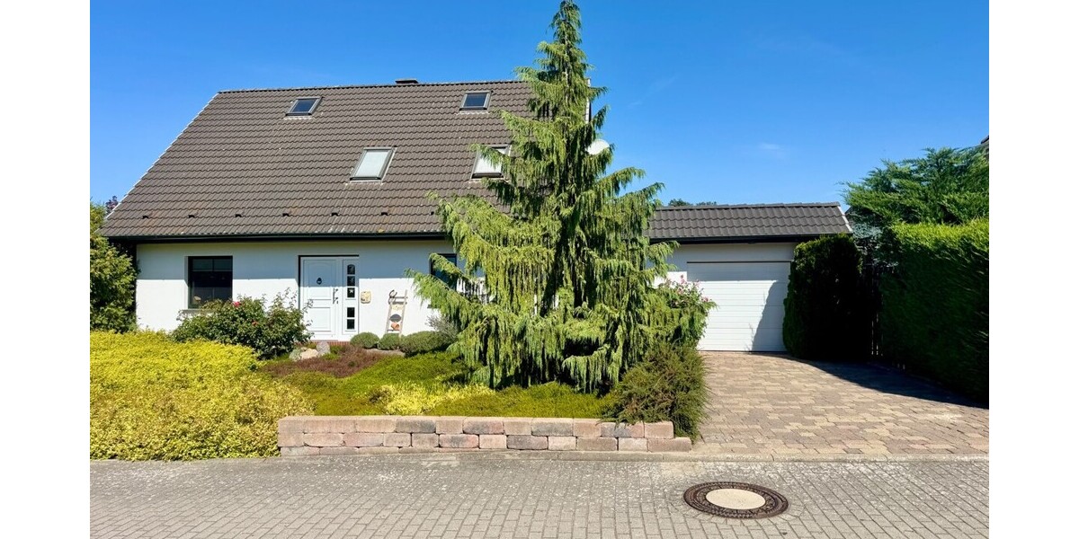 HORN IMMOBILIEN ++ 7 km bis Neubrandenburg sehr schönes Einfamilienhaus + viele Extras in Podewall, - Einfamilienhaus Podewall Podewall | Angebot:27234770