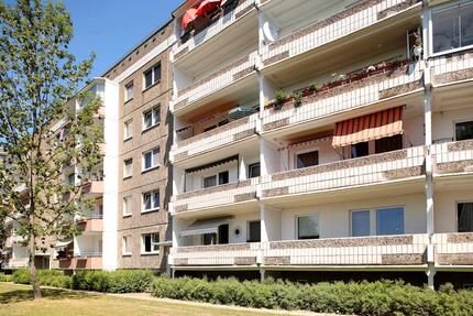 Wohnung Neubrandenburg Datzeberg - 1 Zimmer, 33 m&sup2;, 199&euro; | Angebot:26163842