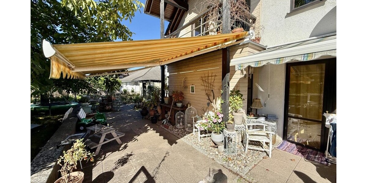 HORN IMMOBILIEN++ Neubrandenburg, tolles Architektenhaus mit 5 Zimmern, EBK, Keller und Carport - Einfamilienhaus Neubrandenburg Lindenberg | Angebot:26979402