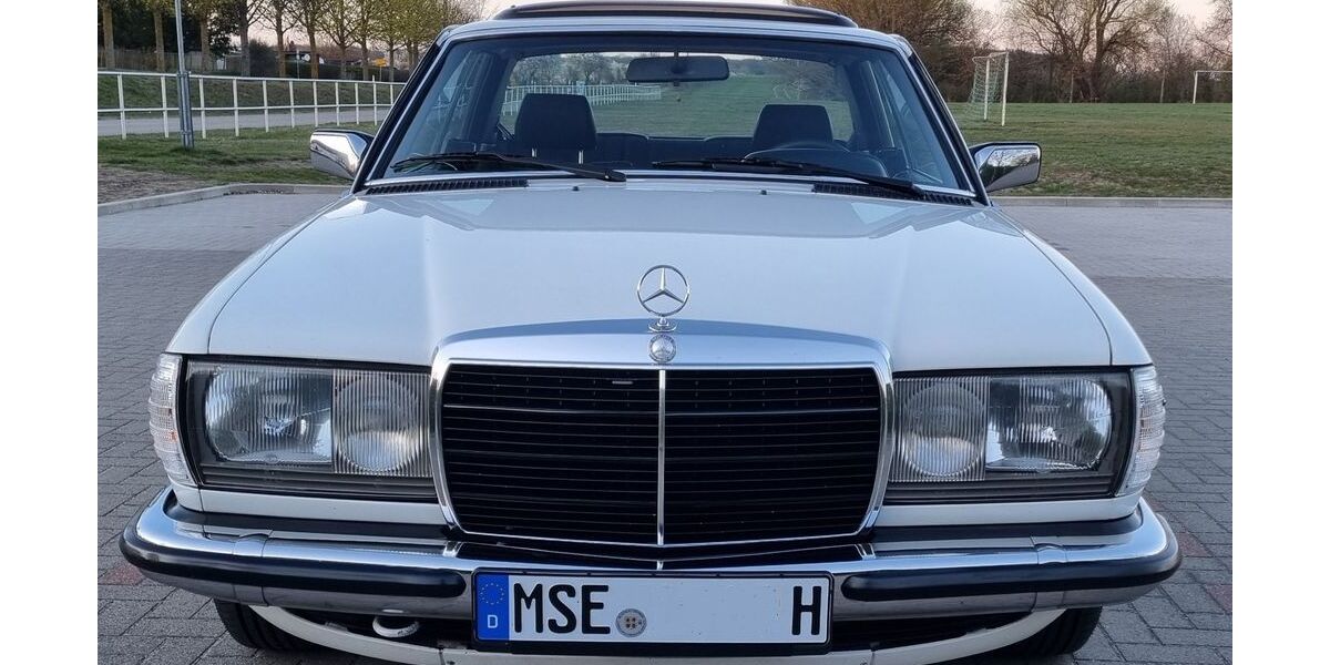 Mercedes-Benz E 230 89.000 km 19.700 &euro; Neverin 17039