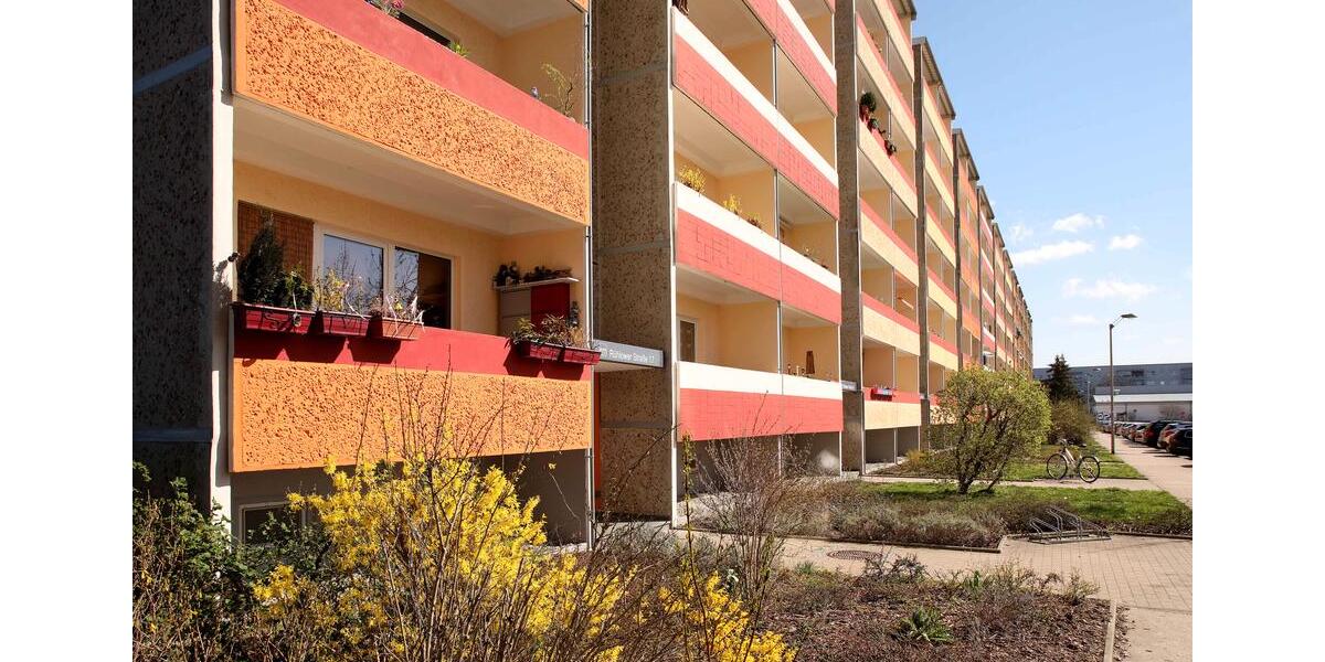 Etagenwohnung Neubrandenburg Datzeberg - 3 Zimmer, 63 m&sup2;, 312&euro; | Angebot:24534440