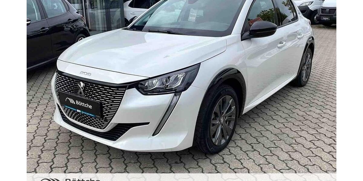 Peugeot 208 45.288 km 17.590 &euro; Neubrandenburg 17033