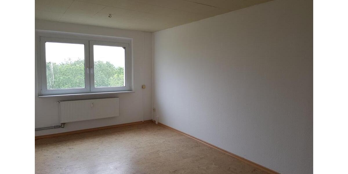 Etagenwohnung Neubrandenburg Datzeberg - 3 Zimmer, 69 m&sup2;, 330&euro; | Angebot:23484282