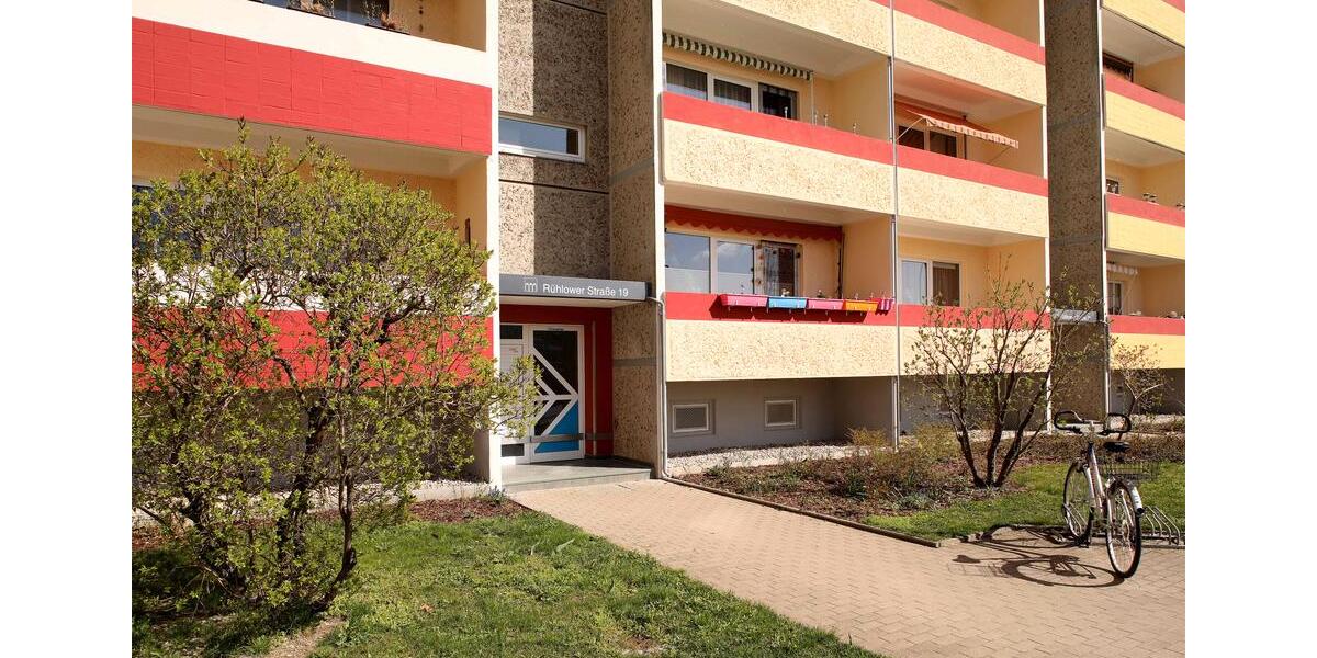 Etagenwohnung Neubrandenburg Datzeberg - 3 Zimmer, 63 m&sup2;, 312&euro; | Angebot:24534440