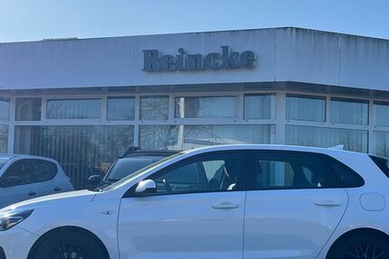 Hyundai i30 53.626 km 13.990 &euro; Neubrandenburg 17036