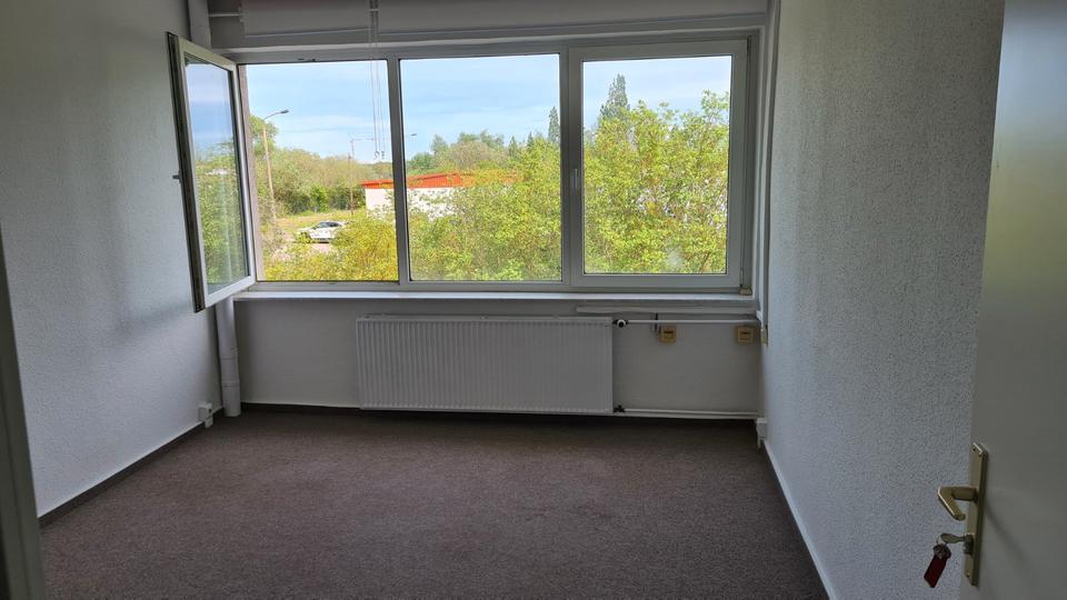 Gewerbeobjekt Neubrandenburg - 45&euro; | Angebot:26568305