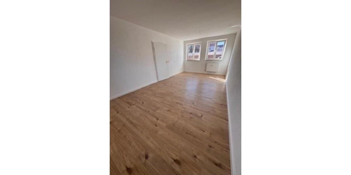 Erdgeschoßwohnung Neustrelitz - 2 Zimmer, 54 m&sup2;, 420&euro; | Angebot:25366032