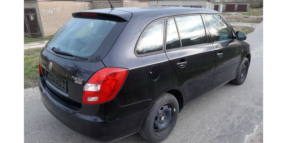 Skoda Fabia Kombi 149.759 km 4.990 &euro; Neubrandenburg 17033