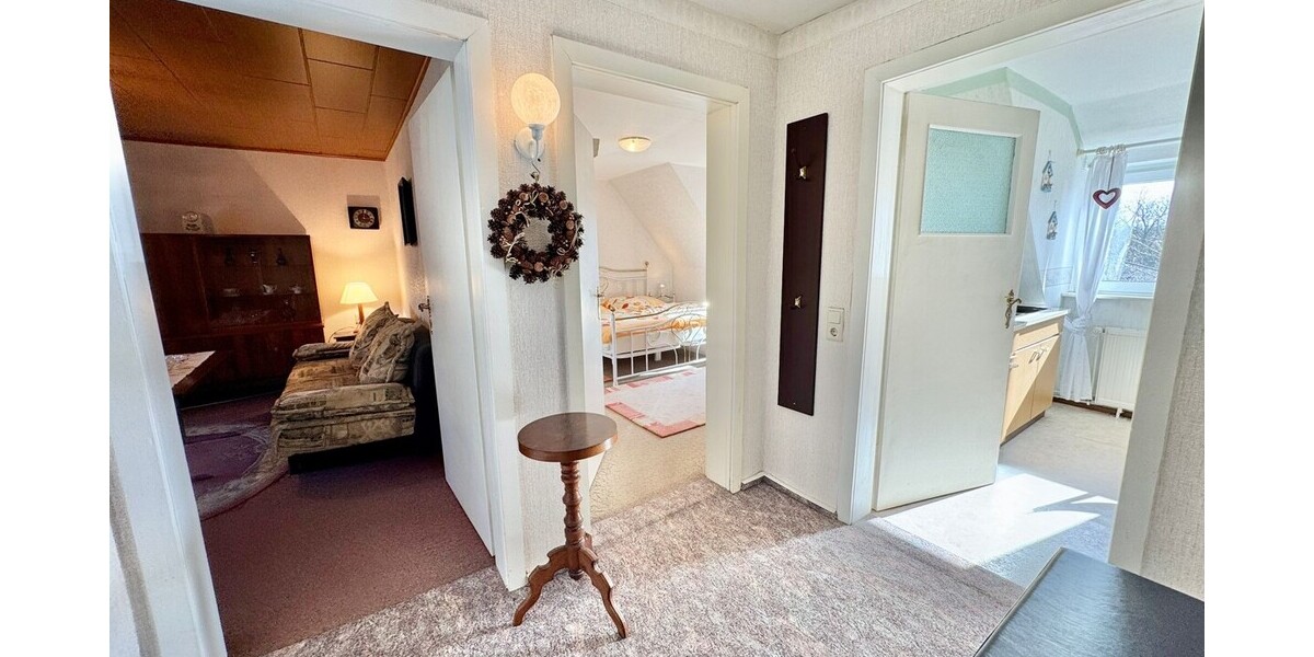 HORN IMMOBILIEN ++ interessantes Haus in Neustrelitz ruhige und historische Lage - Reihenmittelhaus Neustrelitz | Angebot:26199634