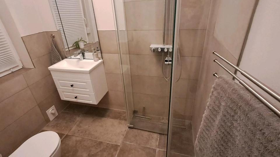 Einfamilienhaus Blankensee - 6 Zimmer, 150 m&sup2;, 450.000&euro; | Angebot:25082844